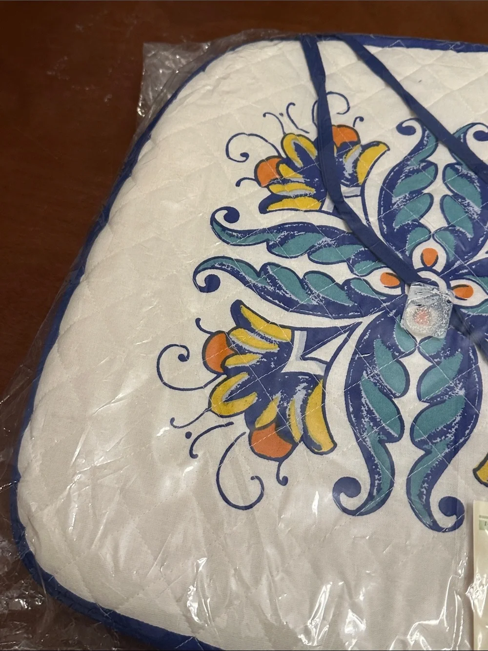 Set of 2 Williams Sonoma Hand Screened Quilted Seat Cushions with Blue Trim